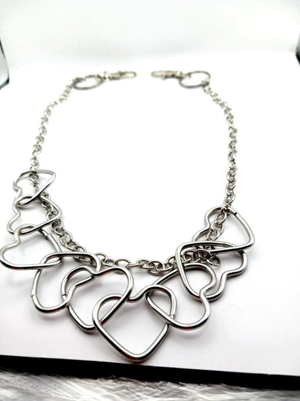 Large Multi Metal Heart Pants Or Wallet Chain 23" Silver Tone